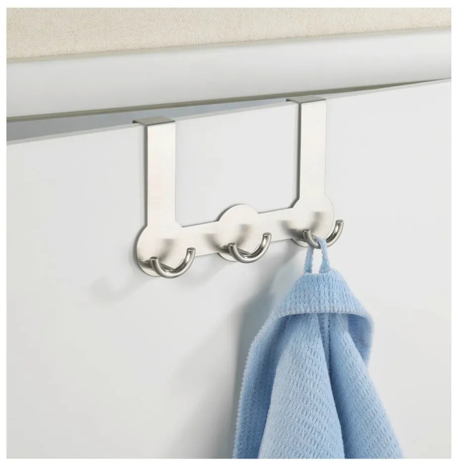 Závesný vešiak na dvere s 3 háčikmi v striebornej farbe Wenko Rondo