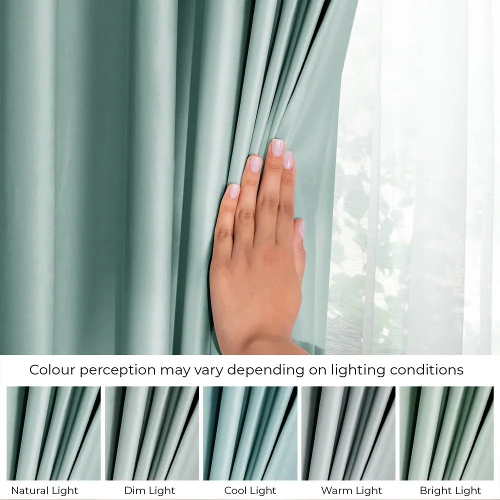 Svetlozelený zamatový dimout záves 140x270 cm Eyelets – Restilo