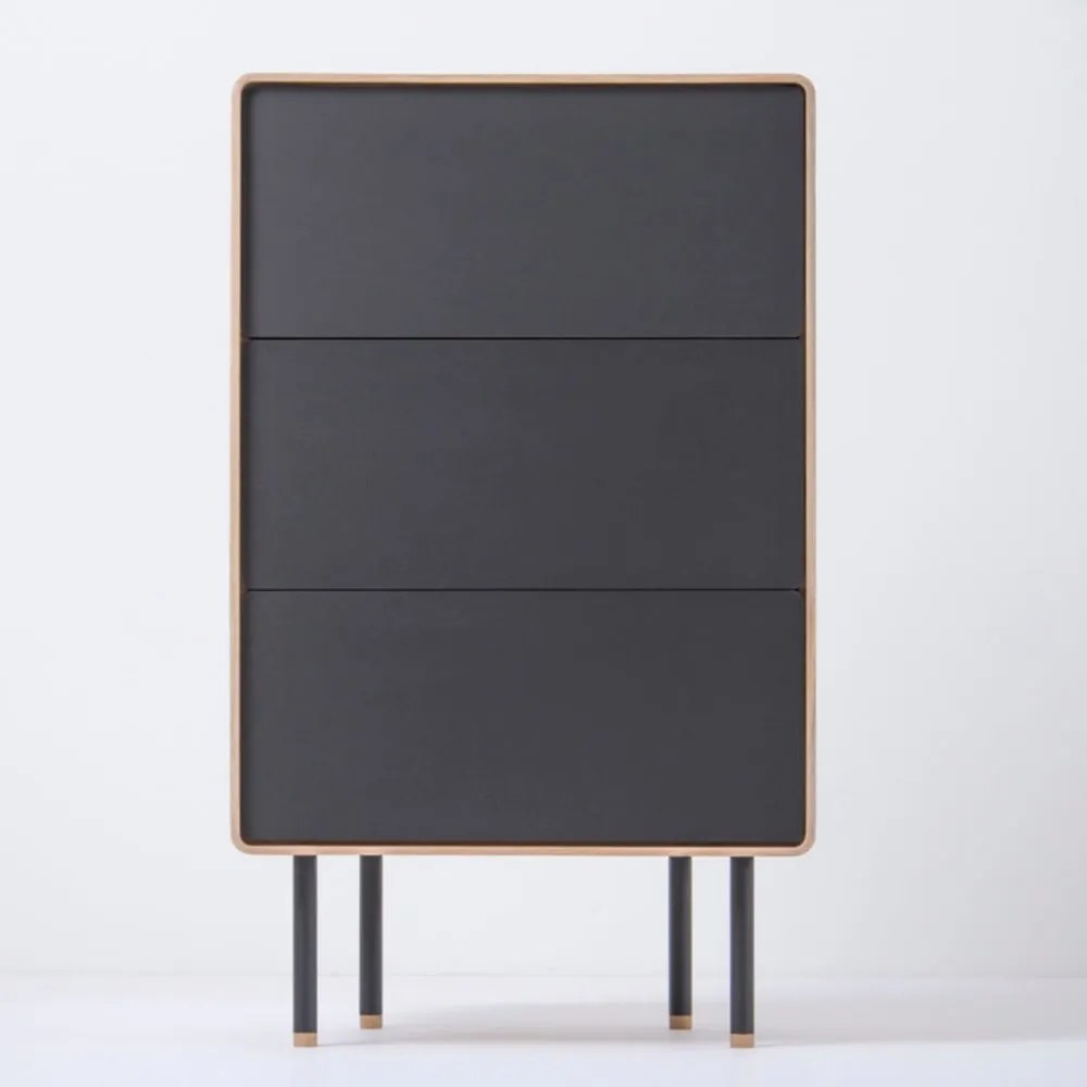 Vysoká komoda z dubového dreva v čierno-prírodnej farbe 60x100 cm Fina - Gazzda