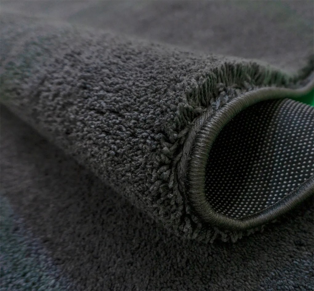 BE Koberec Oslo OSLO 7000 DARK GREY – sivý obdĺžnikový Rozmer: 120x170 cm