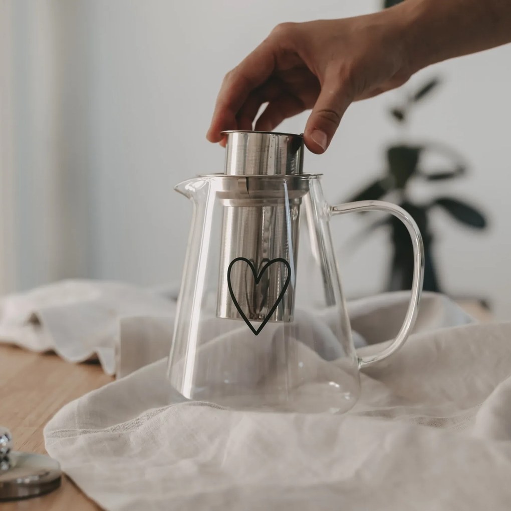 Eulenschnitt Čajová kanvica so sitkom Heart 1,2 l