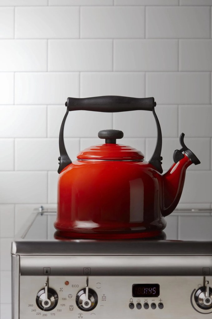 Kanvica Le Creuset 2,1 l burgundská červená