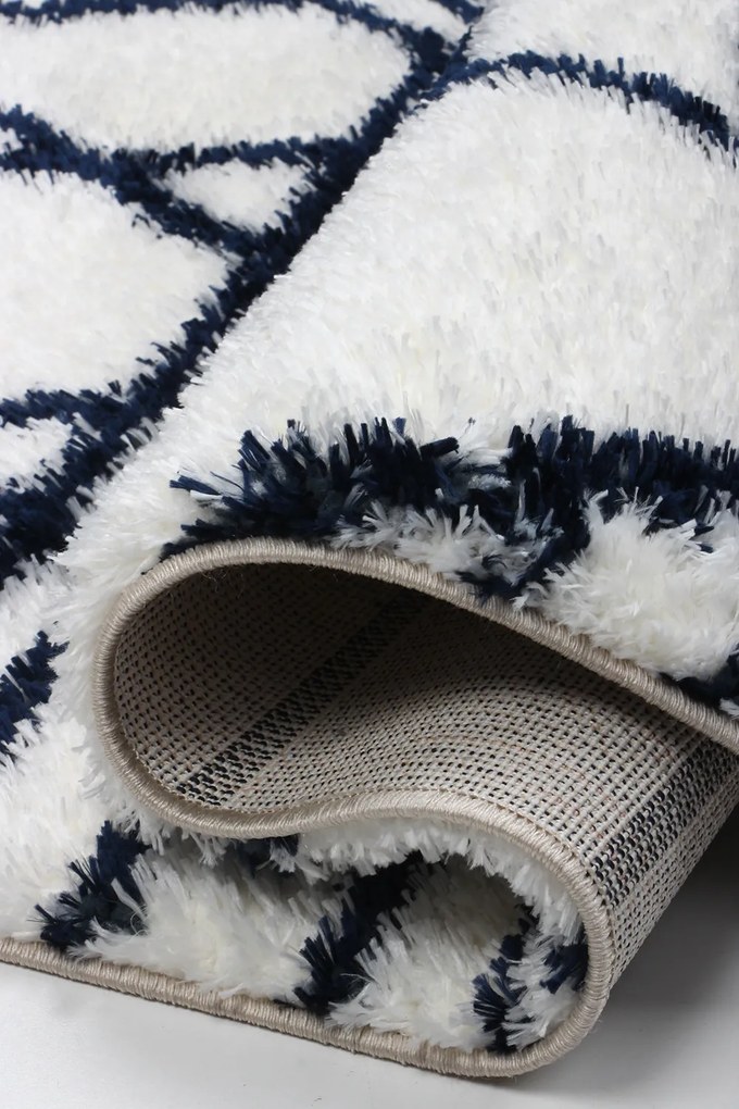 Koberec Boho 610 CREAM/NAVY BLUE rozmery koberec: 133x190 cm