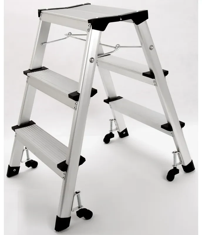 Hliníkové obojstranné skladacie mobilné schodíky, 2x3 stupne, výška 680 mm