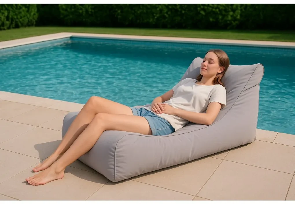 Sedací vak Master Outdoor – pohodlné kreslo z vodeodolného polyesteru Farba: M9 - zelený
