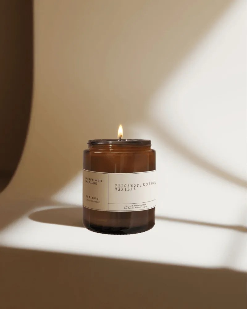 Vonná sójová sviečka doba horenia 40 h #32 Bergamot, Coconut, Vanilla – Perfumed Prague