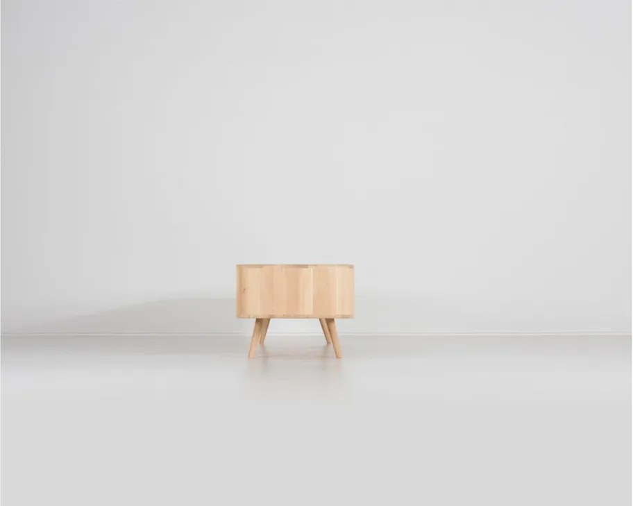Televízny stolík z dubového dreva Gazzda Ena, 225 × 42 × 45 cm