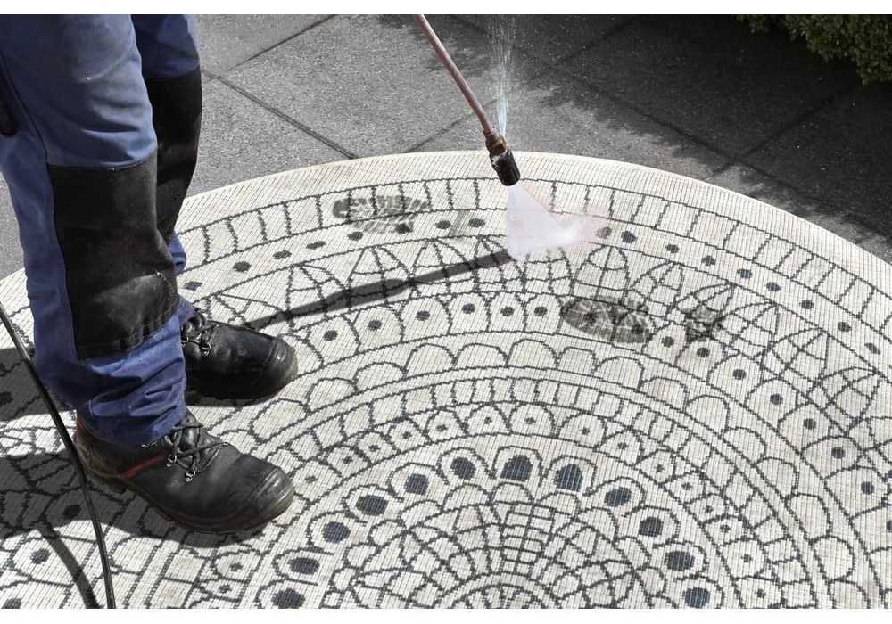 Sivo-krémový vonkajší koberec NORTHRUGS Porto, ⌀ 140 cm
