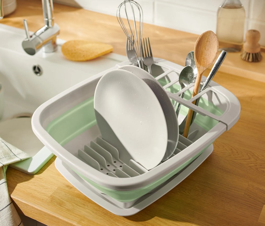 Skladací odkvapkávač na riad