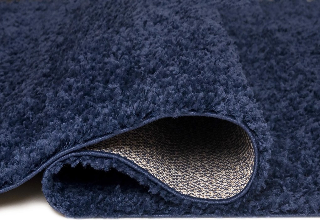 TA Koberec P113A NAVY SOHO S77 Rozmer: 80x250 cm