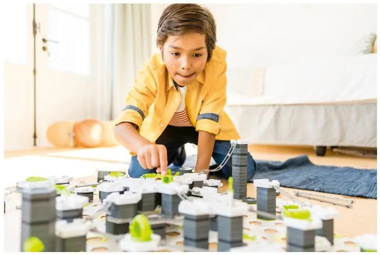 Ravensburger Guľôčková dráha GraviTrax (GraviTrax Action-Set Focus) (100396455)