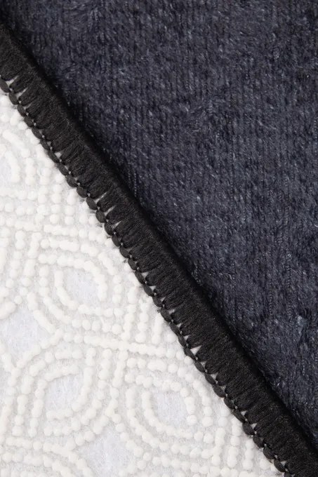 Protišmykový koberec MILANO 90010-04 čierny / zlatý