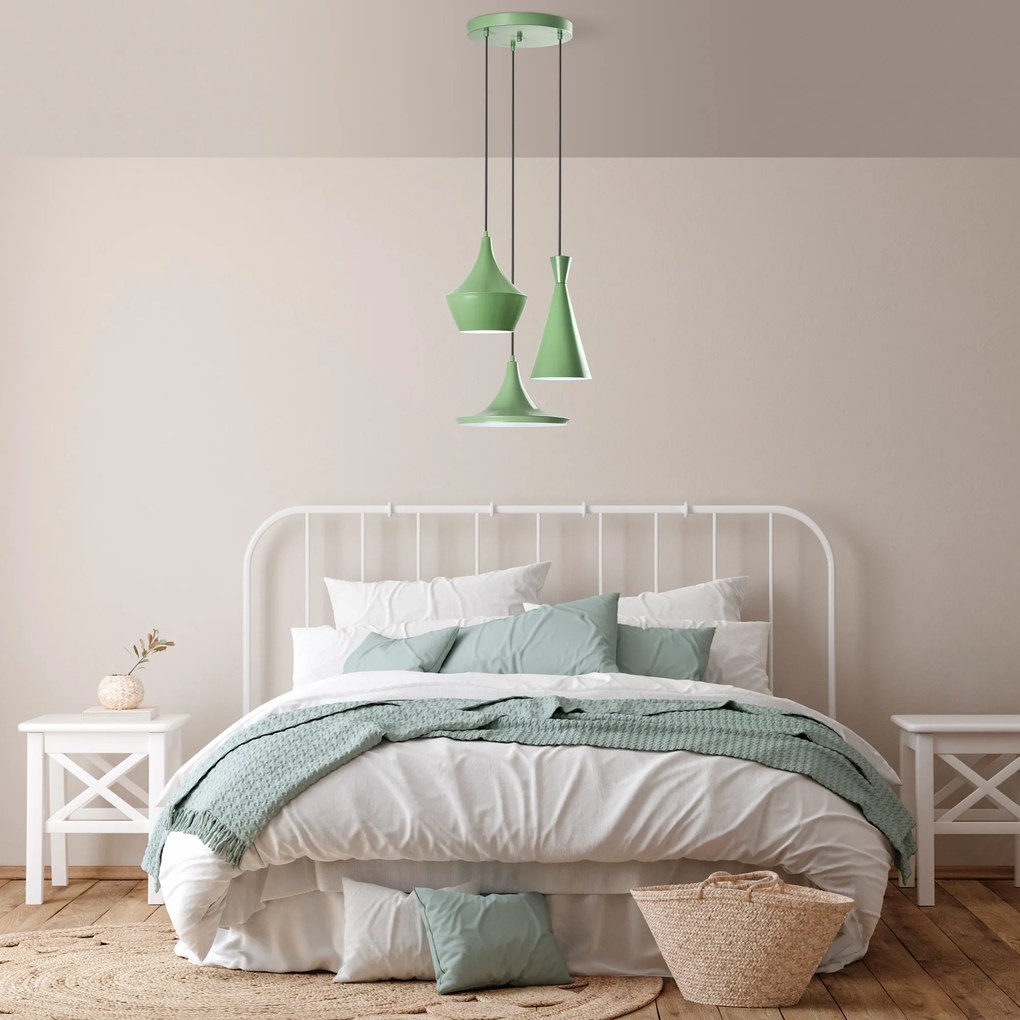 Tom - 3556 - Mint