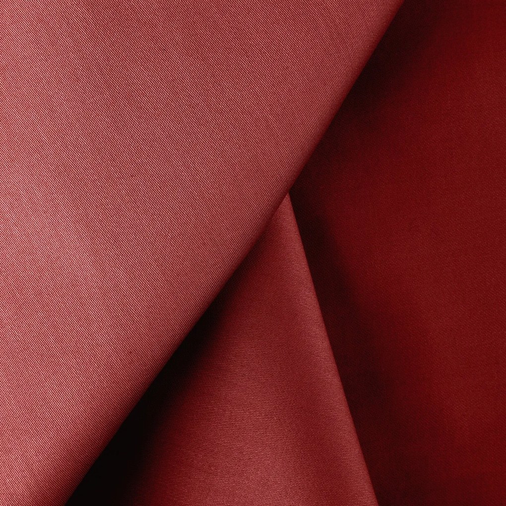 SATÉNOVÉ OBLIEČKY DINA 200X220 CM, 2 KS 70X80 CM ČERVENÉ