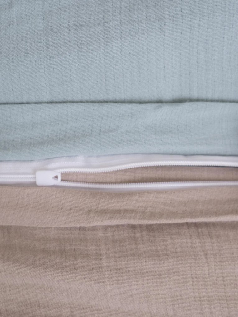 Mušelínová obliečka na vankúš 40 x 60 cm Alexia Duo - mätová/cappuccino