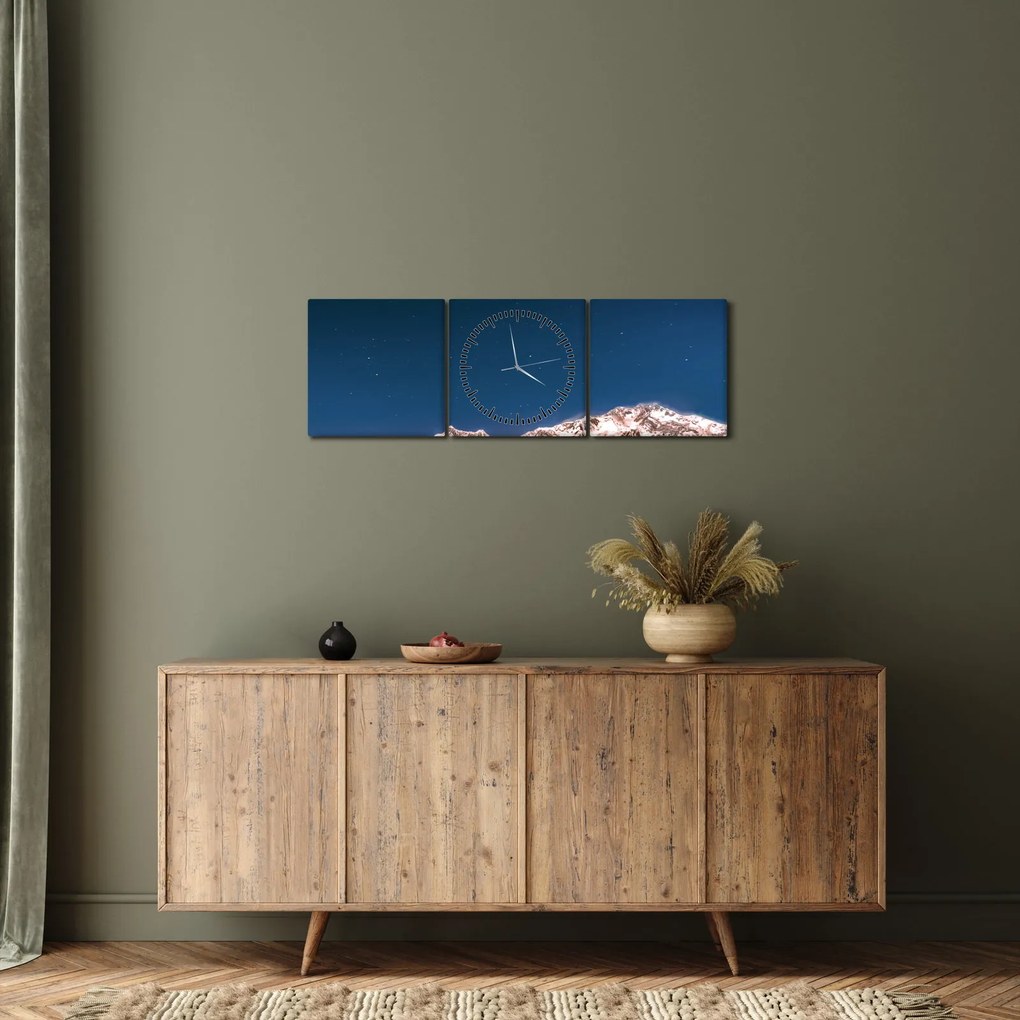 Obraz hôr a nočnej oblohy (s hodinami) (90x30 cm)