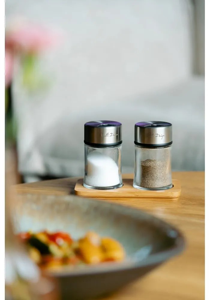 Soľnička a korenička so stojanom Soho – Vialli Design