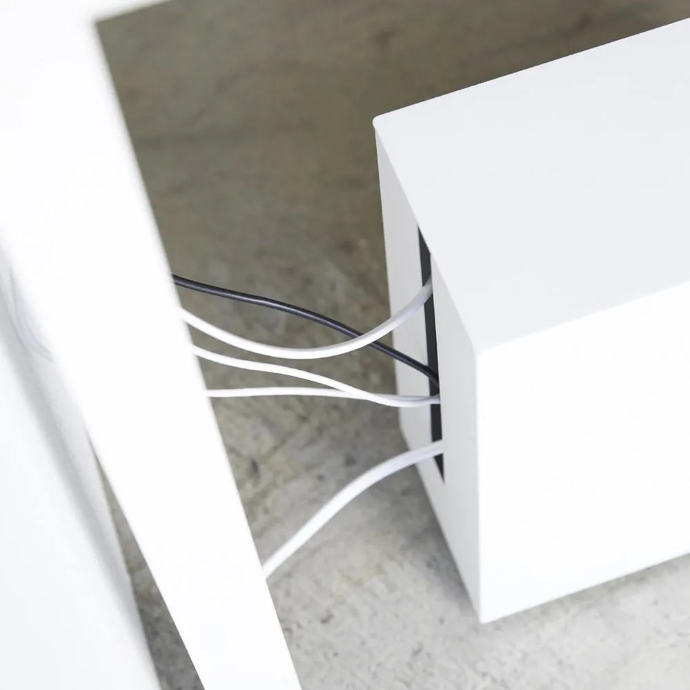 Kovový organizér na káble Tower – YAMAZAKI