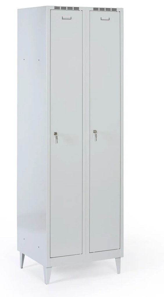 Plechová šatníková skrinka na nohách, 2-dverová, 1920 x 600 x 500 mm, cylindrický zámok, sivé dvere