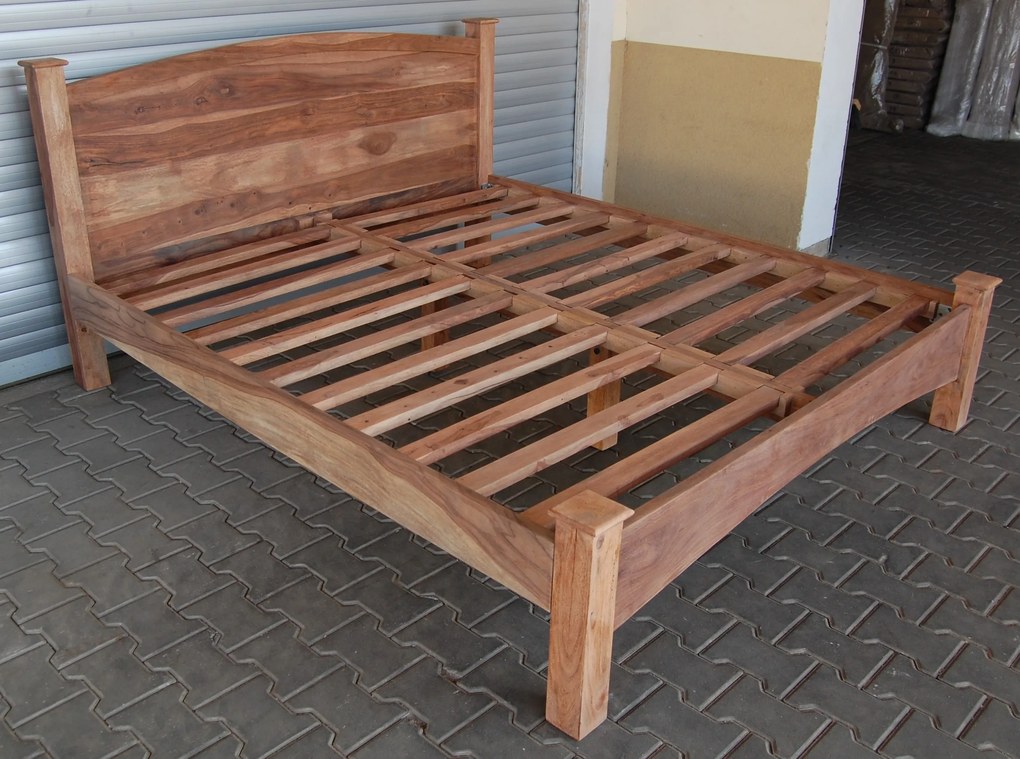 furniture-nabytek.cz - Posteľ 160x200 z masívu palisander