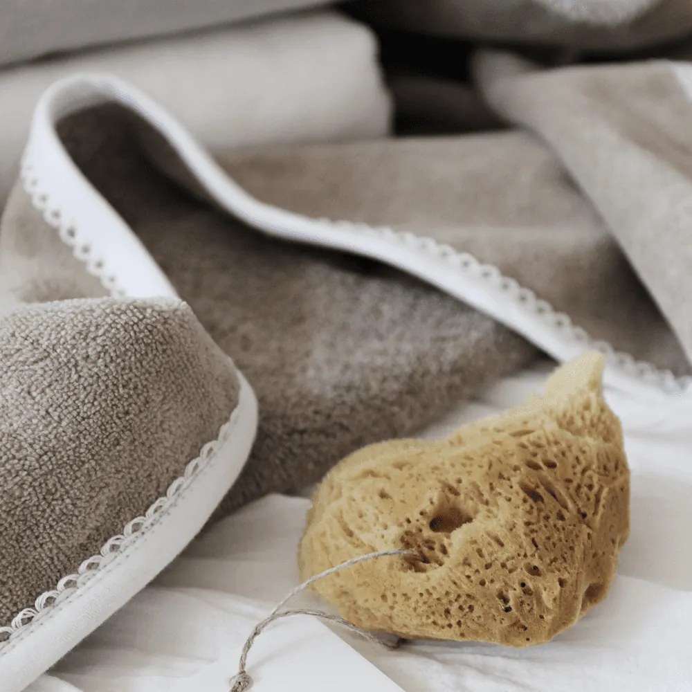 Novorodenecká osuška s kapucňou čokoládová 80x80cm