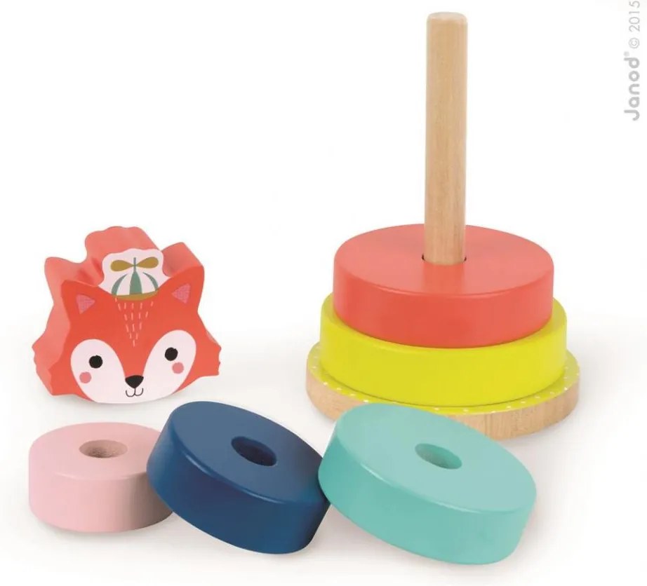 Drevená stohovacia pyramída s líškou