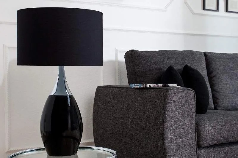 Čierna stolová lampa Carla 60 cm »