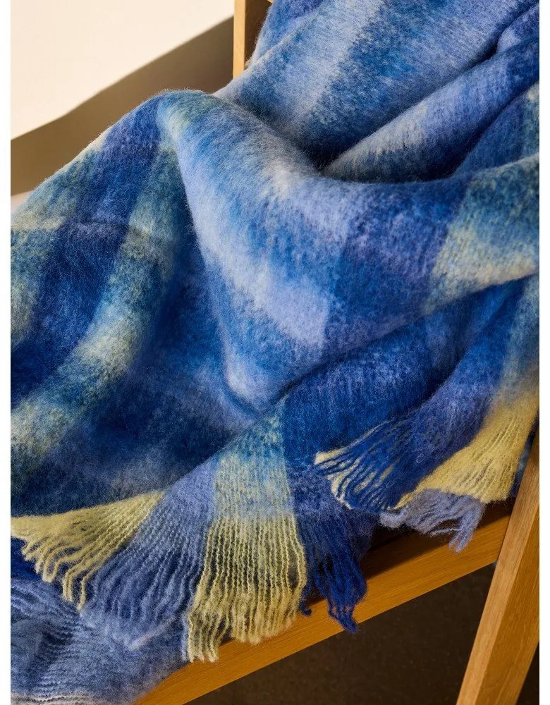 Modrá deka s prímesou vlny 140x200 cm Loom – Hübsch