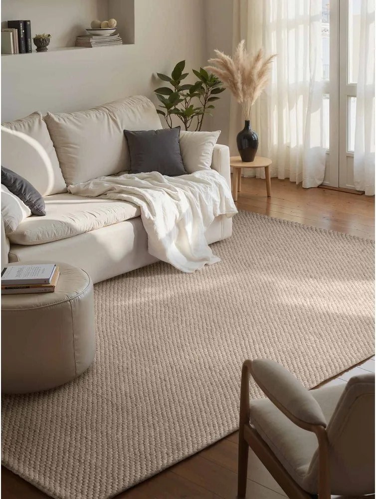 Béžový ručne tkaný vlnený koberec 140x200 cm Lyon Beans – Elle Decoration