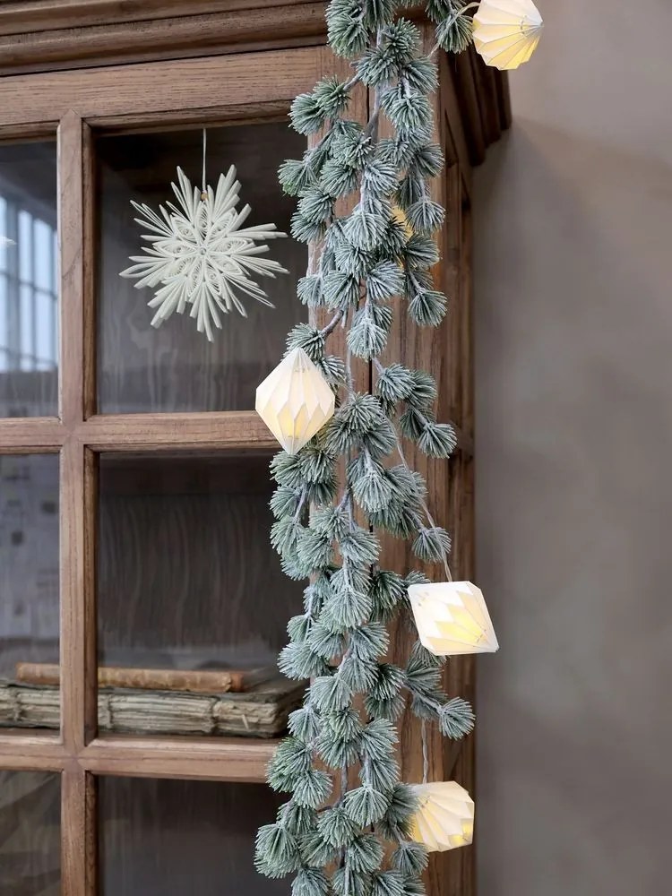 Vianočná cédrová girlanda so šiškami a bobuľami Cedar Garland - 190 cm