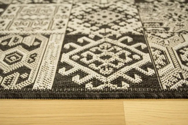 Koberec FLEX 19636/80 Aztec Romby grafitový