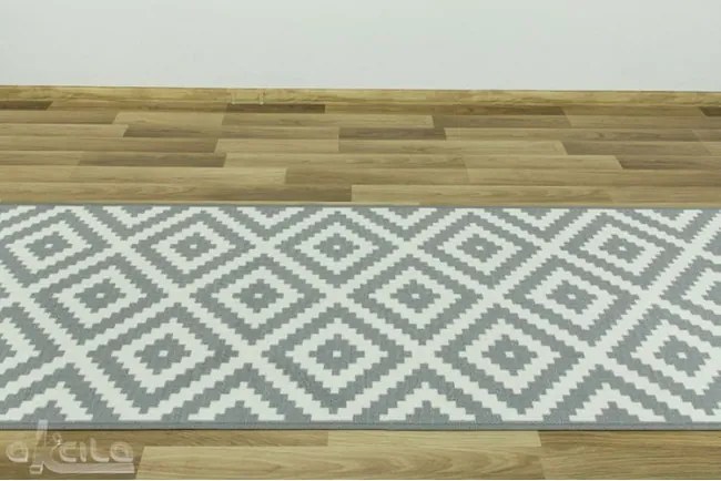 Protišmykový behúň Romby 19 - sivý - Výpredaj