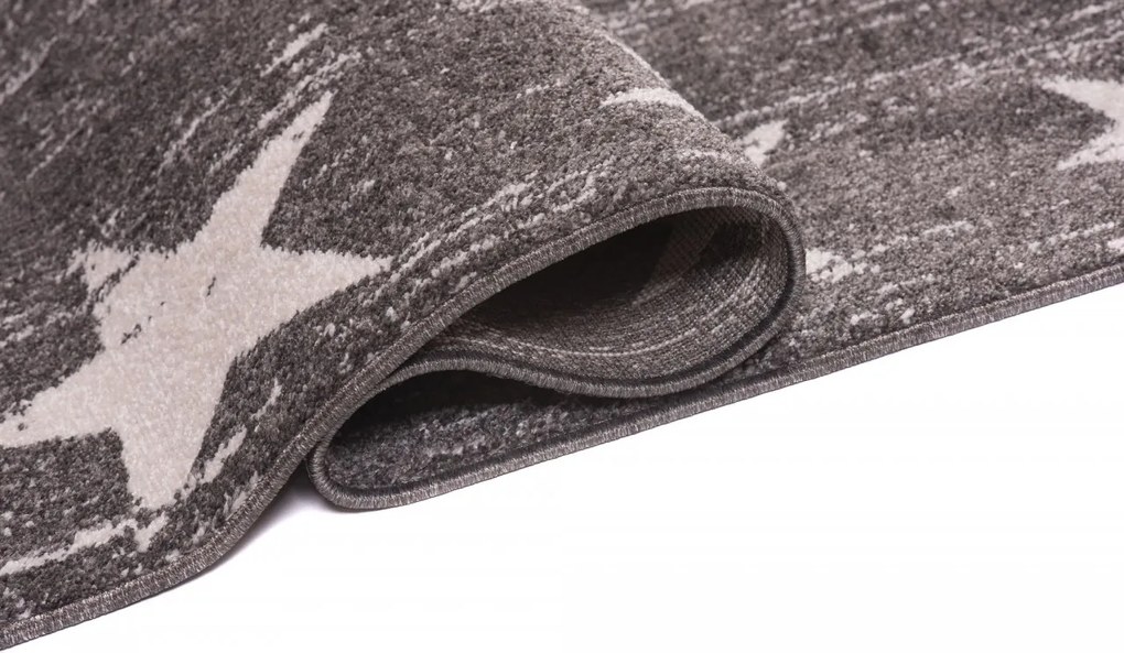 TA Koberec L385A TMAVOSIVÉ SÁRÍ Rozmer: 80x150 cm