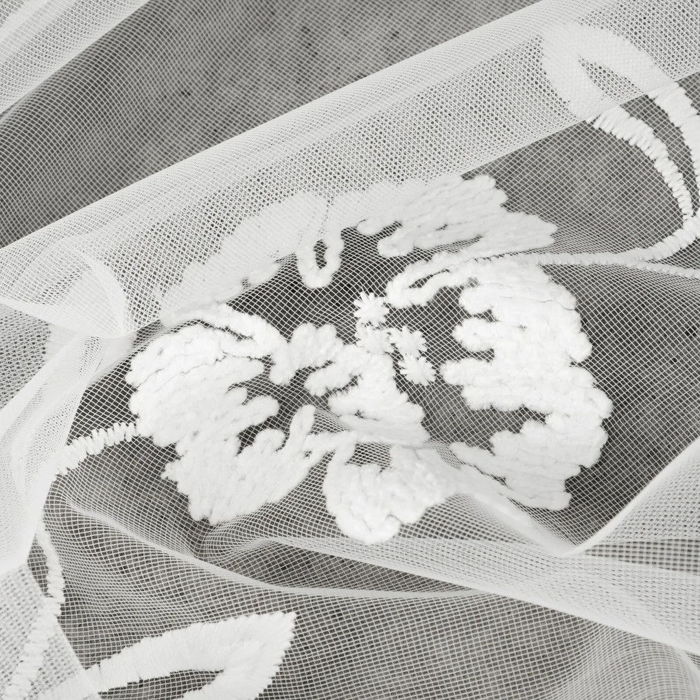 ZÁCLONA NA KRÚŽKOCH NATALI 350X250 CM KVETY