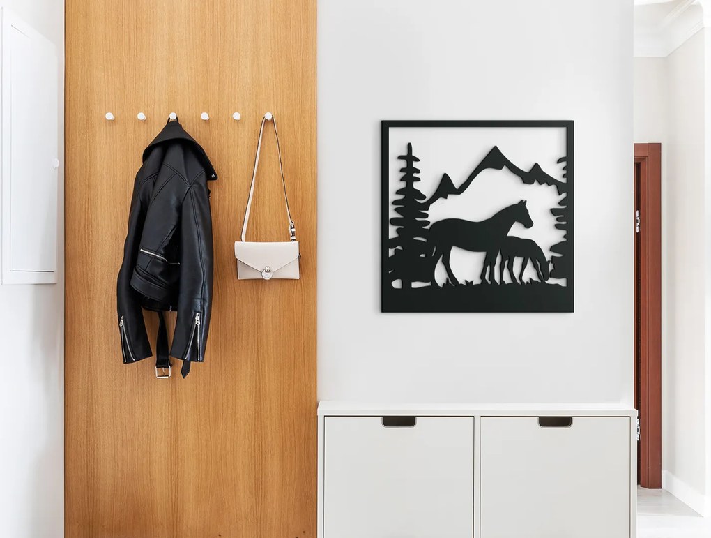 drevko 3D obraz Kobyla so žriebätkom Rozmer obrazu: 32,5 x 32,5 cm, Farba dekorácie: Čierna