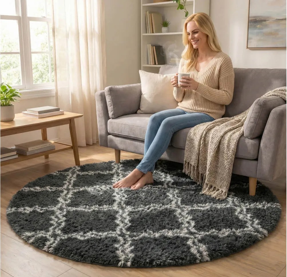 TZ Tmavosivý okrúhly vzorovaný koberec shaggy Decor Latern Rozmer: 140 cm