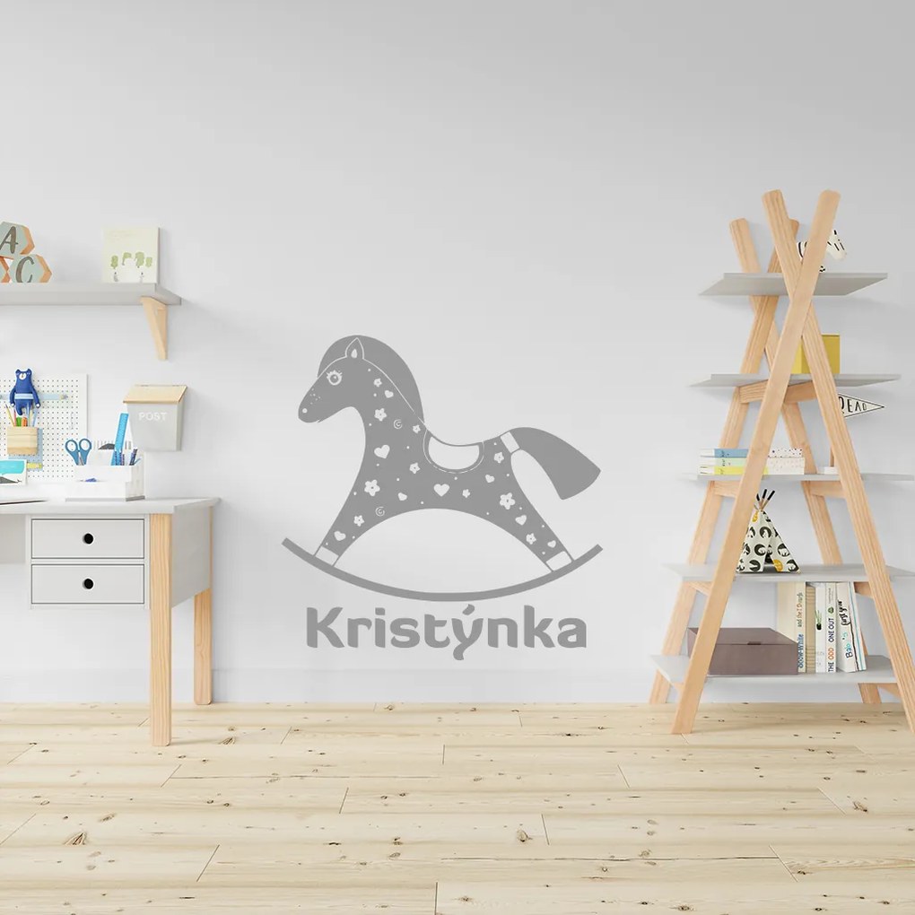 Veselá Stena Samolepka na stenu na stenu Hojdací koník s menom Farba: černá