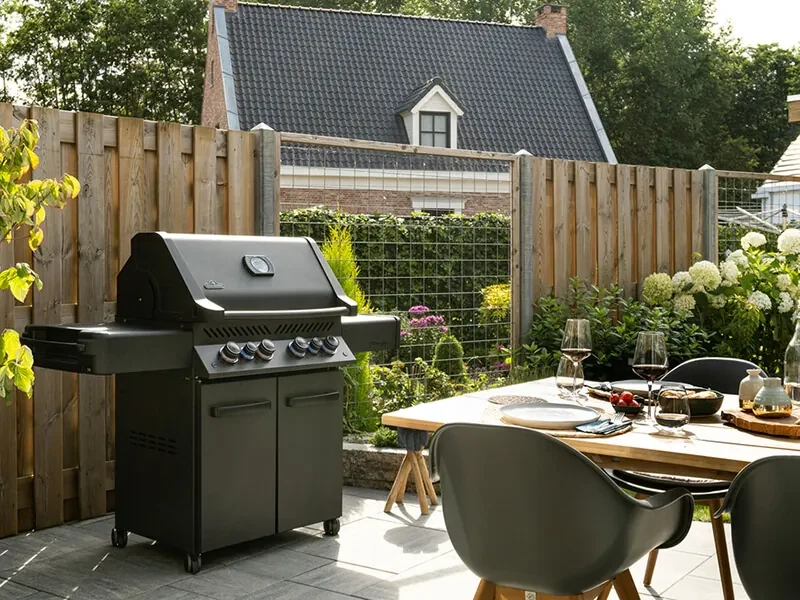 Napoleon Phantom™ PRESTIGE P500 plynový gril