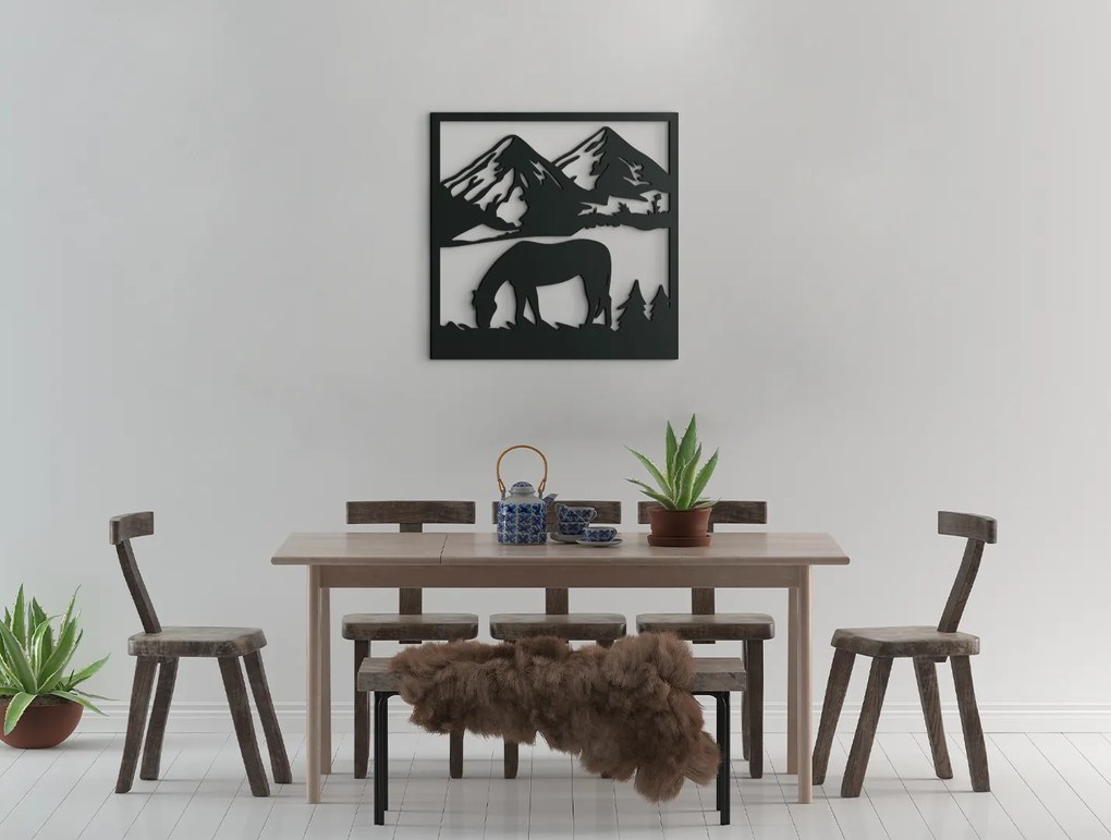 drevko 3D obraz na stenu Pasúci sa kôň Rozmer obrazu: 32,5 x 32,5 cm, Farba dekorácie: Čierna