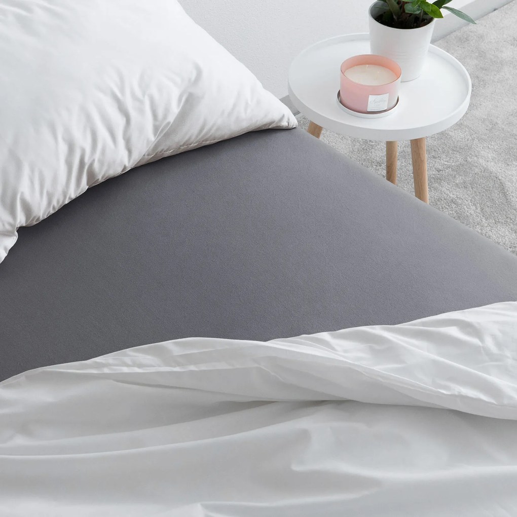 Goldea jersey elastická plachta - tmavo sivá 200 x 220 cm