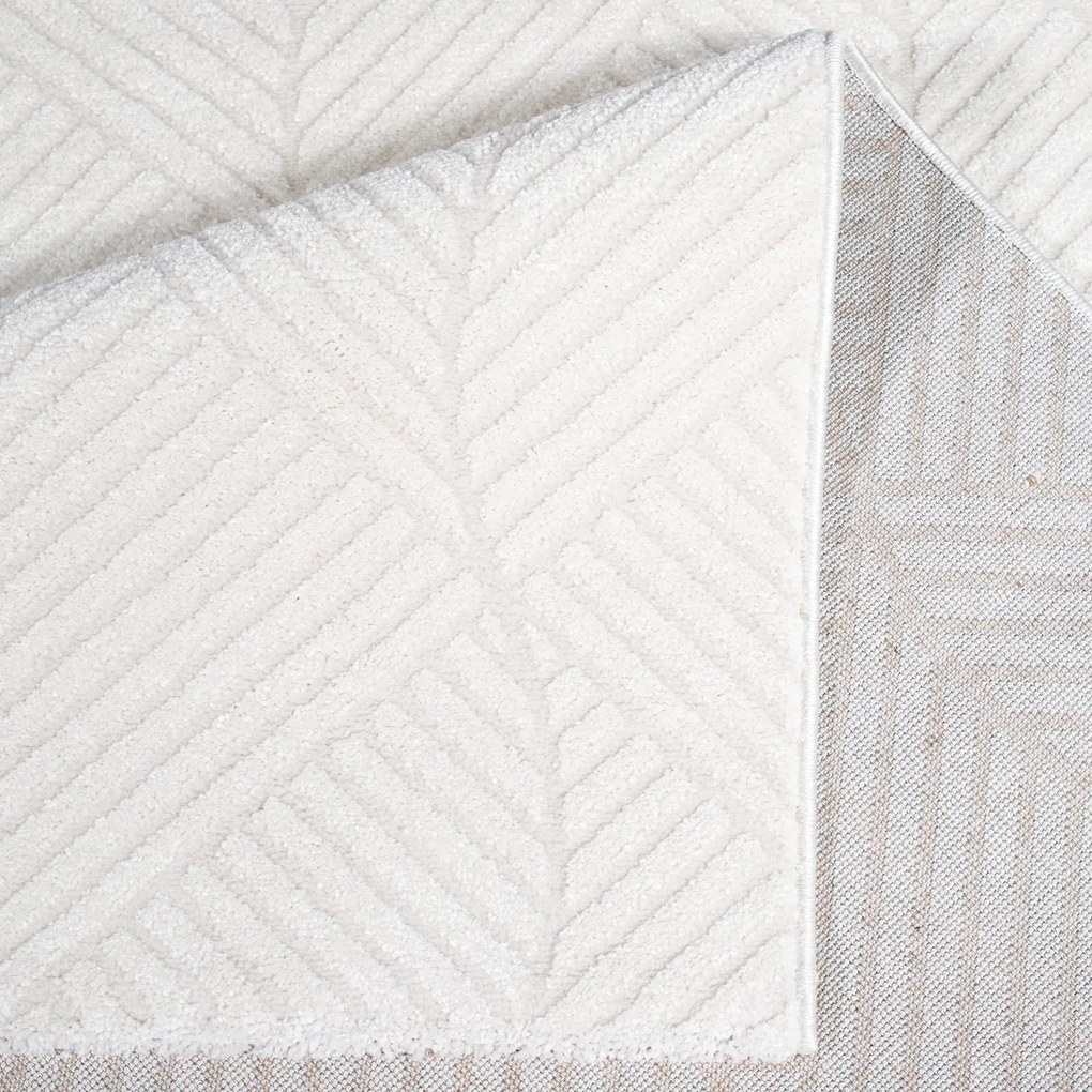 Dekorstudio Jednofarebný koberec FANCY 904 - smotanovo biely Rozmer koberca: 80x150cm