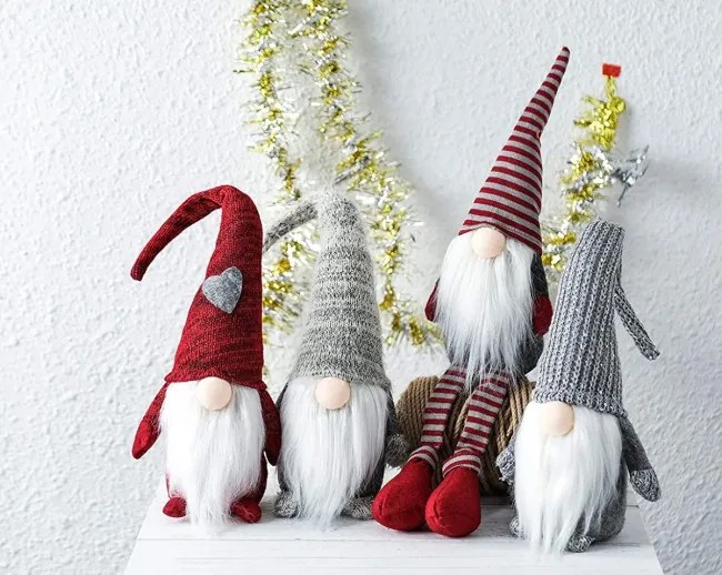 Vianočný škriatok YX069