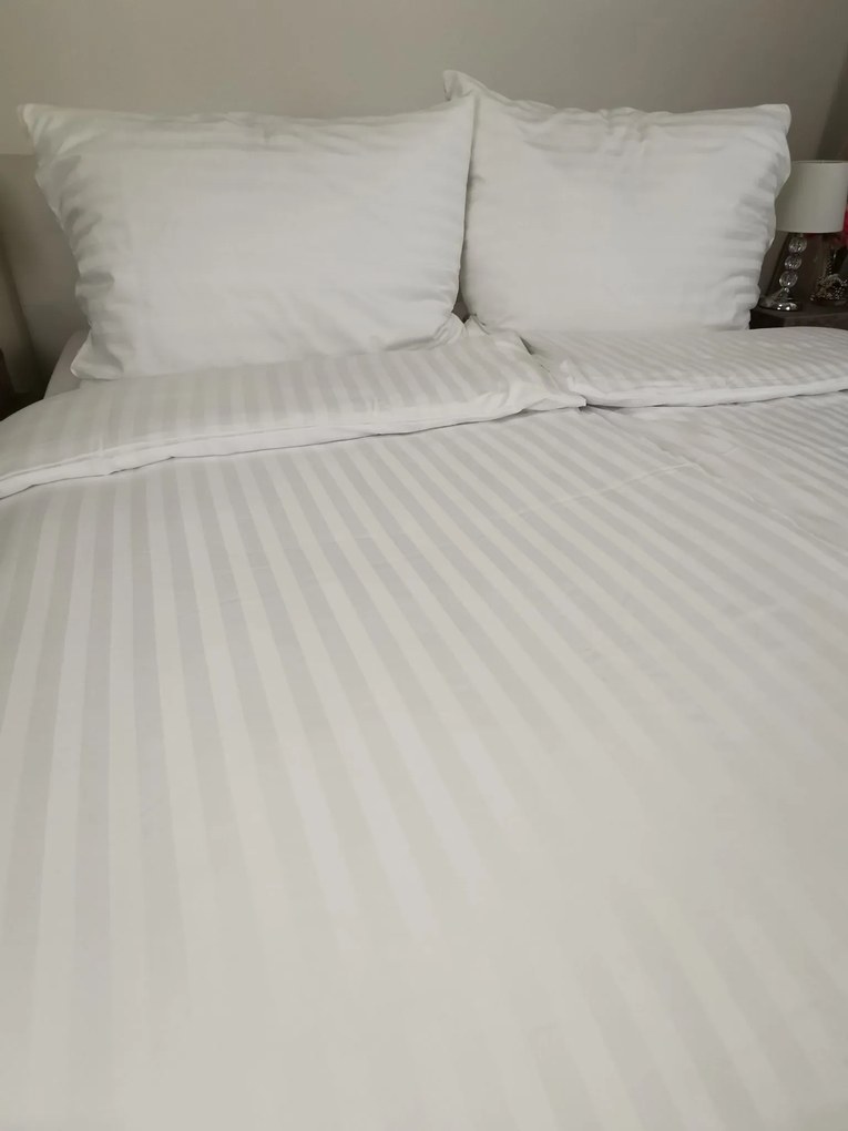 Obliečky damaškové biele TiaHome - 2x Vankúš 90x70cm, 1x Paplón 200x220cm