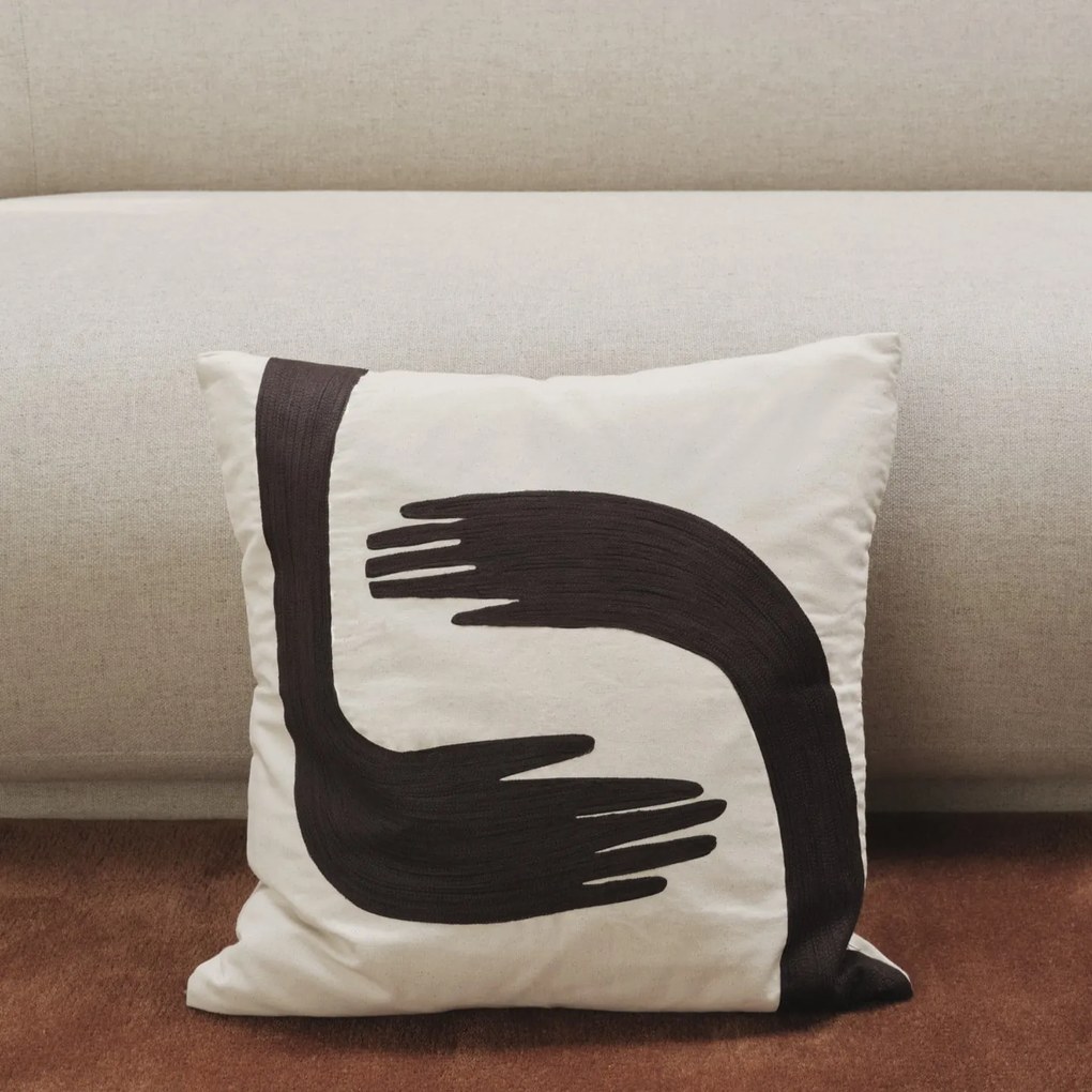 Ferm Living Bavlnená obliečka na vankúš Pose Embroidered 50 × 50 cm