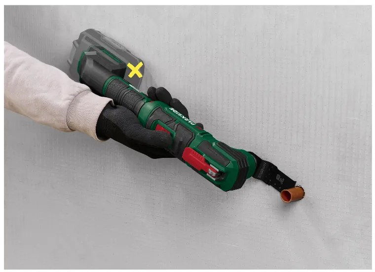 Parkside® Aku multifunkčné náradie Pamfw 20-Li C3 + Akumulátor 20 V 2 Ah + Nabíjačka na akumulátor 20 V/2,4 A (800011750)