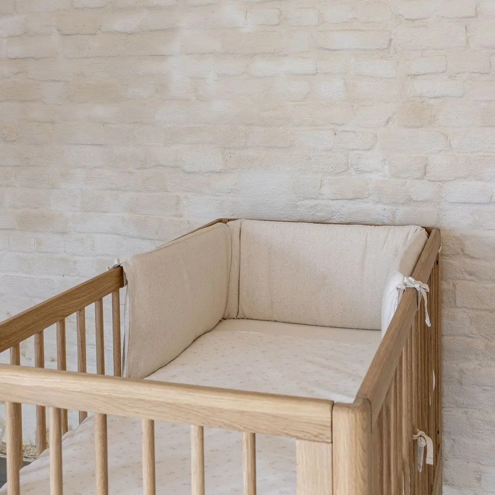 Postieľka z dubového dreva s nastaviteľnou výškou 60x120 cm v prírodnej farbe Forrest – Vipack