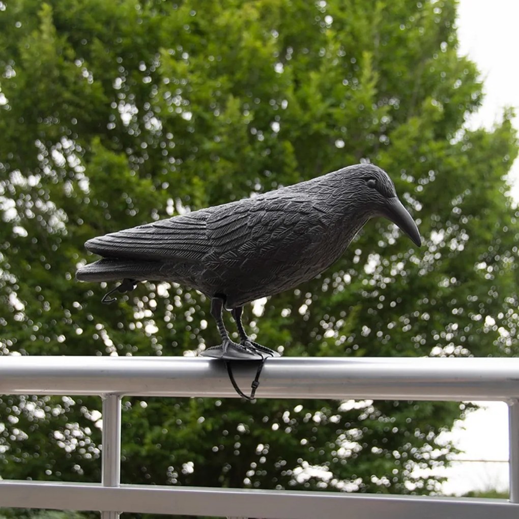 Záhradná figúrka z polyetylénu Crow, 21,5 cm, čierna