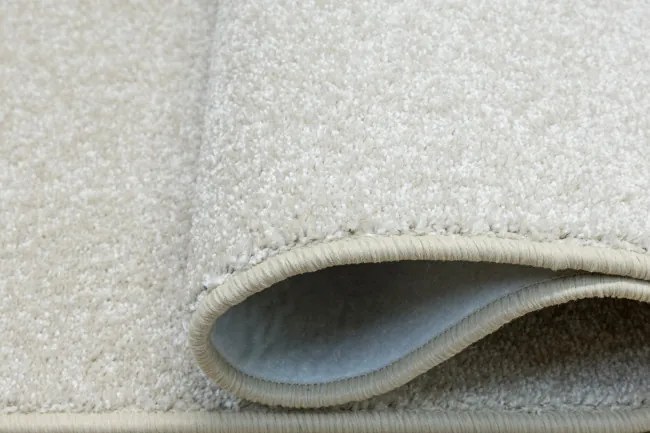 Metrážny koberec SUNDAE 10 svetlobéžový