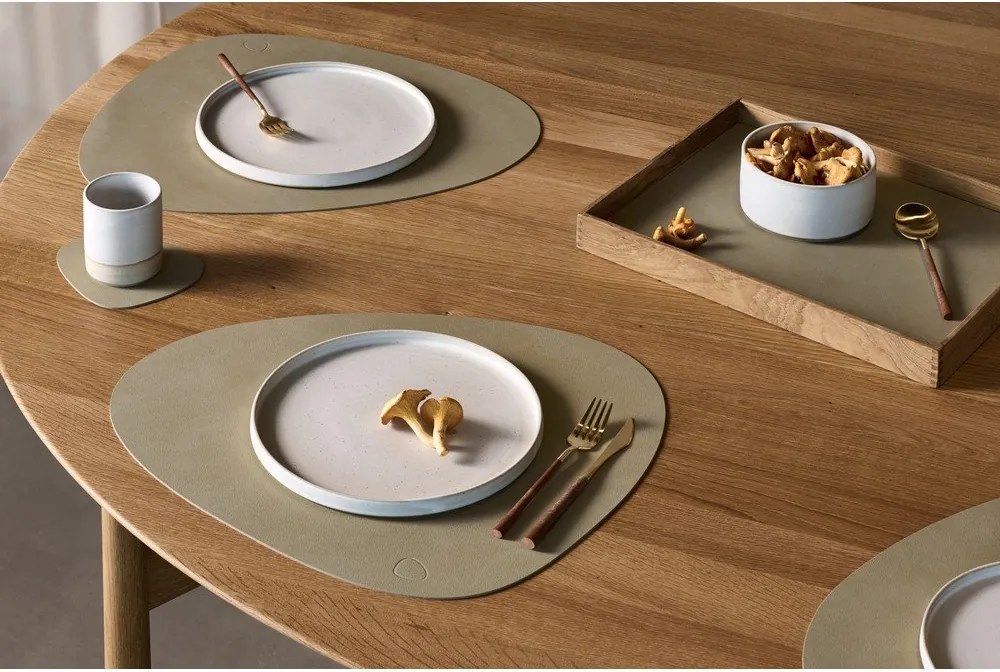 Prestieranie z eko kože 37x44 cm Curve L Nupo – LIND DNA