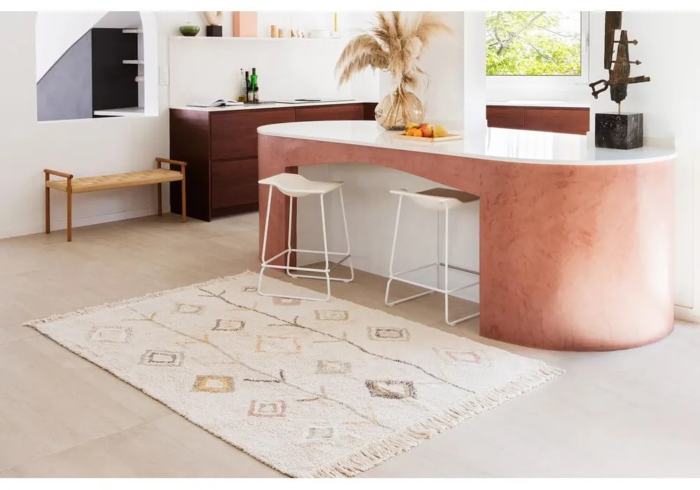 Béžový prateľný ručne tkaný bavlnený koberec 170x240 cm Kaarol Earth – Lorena Canals